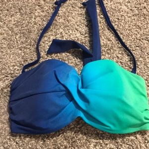 NWOT venus bikini bandau top